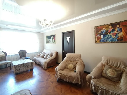 Продам дом, Гагарина ул, 54, Белореченск г, 0 км от города
