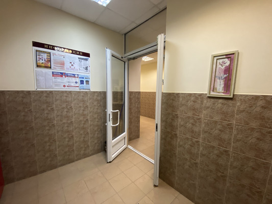Продам многокомнатную квартиру, Островитянова ул, 9к2, Москва г