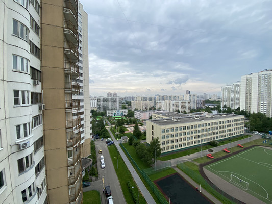 Продам многокомнатную квартиру, Островитянова ул, 9к2, Москва г