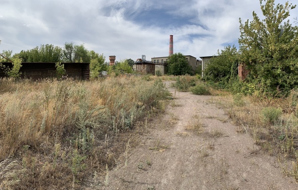 Продам землю для коммерческого использования 1 300 соток, 50 лет СССР ул, 73, Россошь г