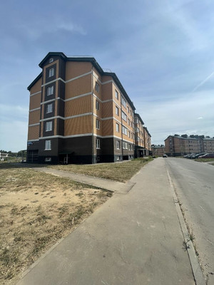Продам однокомнатную (1-комн.) квартиру, Жемчужная ул, 1к6, Марьино д