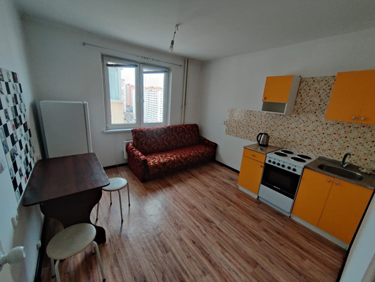 Продам двухкомнатную (2-комн.) квартиру, Черкасская ул, 129к1, Краснодар г