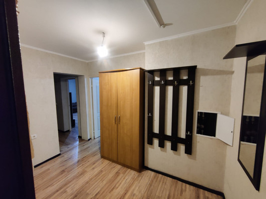 Продам двухкомнатную (2-комн.) квартиру, Черкасская ул, 129к1, Краснодар г