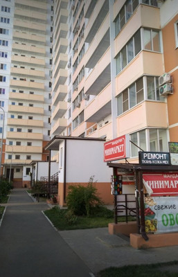 Продам двухкомнатную (2-комн.) квартиру, Черкасская ул, 129к1, Краснодар г