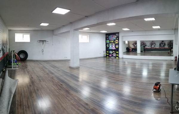 Продам торговое помещение 500 м2, Георгия Морозова ул, 14, Симферополь г