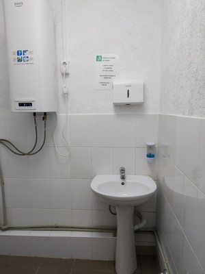 Продам торговое помещение 500 м2, Георгия Морозова ул, 14, Симферополь г