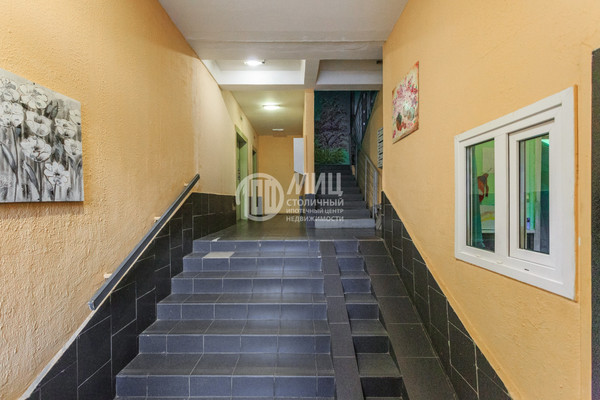 Продам трехкомнатную (3-комн.) квартиру, Дмитрия Донского б-р, 11к2, Москва г