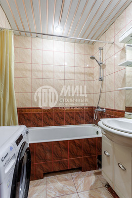 Продам трехкомнатную (3-комн.) квартиру, Дмитрия Донского б-р, 11к2, Москва г