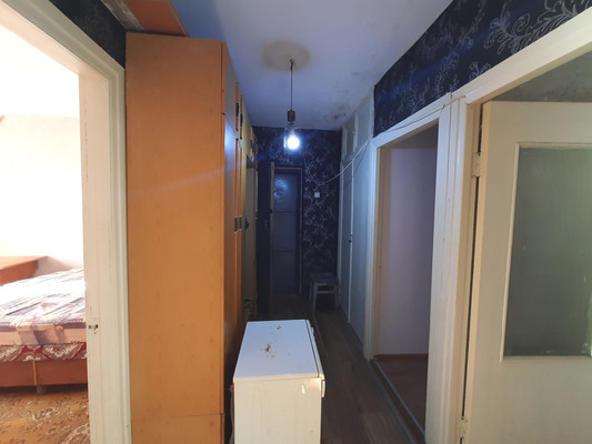 Продам трехкомнатную (3-комн.) квартиру, Ленина ул, 6, Перово с