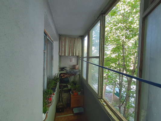 Продам трехкомнатную (3-комн.) квартиру, Ленина ул, 6, Перово с