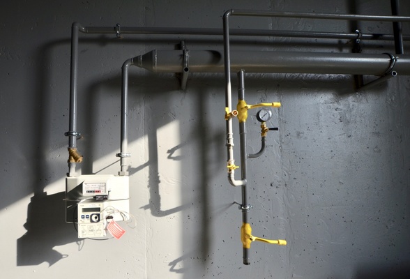 Продам коммерческое помещение 1 660 м2, 41, Спартак п