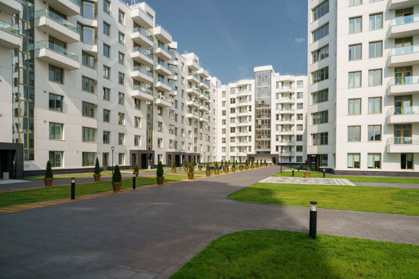 Продам многокомнатную квартиру, Ждановская ул, 45, Санкт-Петербург г