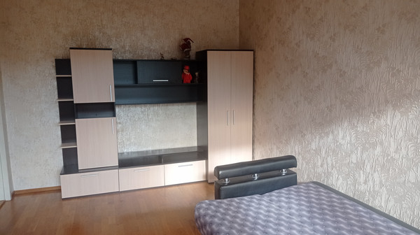 Сдам трехкомнатную (3-комн.) квартиру, Фрунзе ул, 17, Санкт-Петербург г