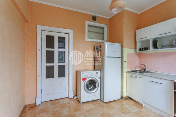 Продам двухкомнатную (2-комн.) квартиру, Климашкина ул, 21, Москва г