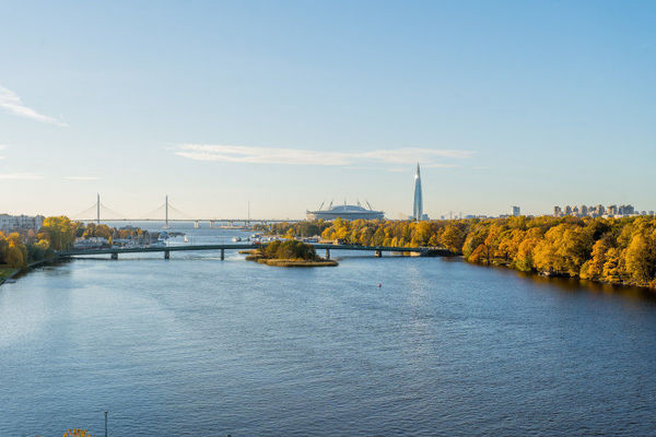 Продам многокомнатную квартиру, Ждановская ул, д. 45, Санкт-Петербург г