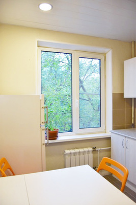 Сдам однокомнатную (1-комн.) квартиру, Лосевская ул, 1к4, Москва г