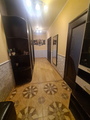 Продам двухкомнатную (2-комн.) квартиру, Орбитальная ул, 70/3, Ростов-на-Дону г