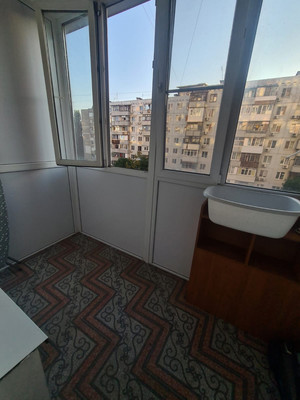 Продам двухкомнатную (2-комн.) квартиру, Орбитальная ул, 70/3, Ростов-на-Дону г