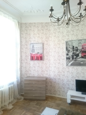 Сдам трехкомнатную (3-комн.) квартиру, Кирилловская ул, 18, Санкт-Петербург г