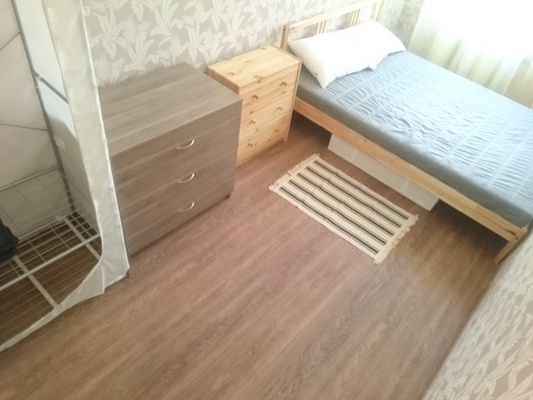 Сдам трехкомнатную (3-комн.) квартиру, Кирилловская ул, 18, Санкт-Петербург г