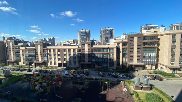 Продам однокомнатную (1-комн.) квартиру, Адмирала Трибуца ул, 7А, Санкт-Петербург г