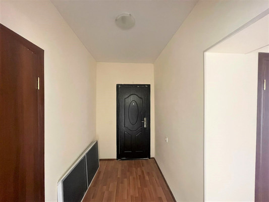 Продам двухкомнатную (2-комн.) квартиру, Ленина ул, 245к2, Апшеронск г