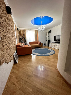 Продам многокомнатную квартиру, Трудовой Славы ул, 19/2, Краснодар г