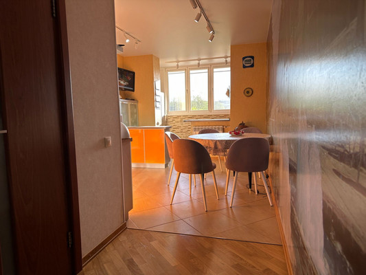 Продам многокомнатную квартиру, Трудовой Славы ул, 19/2, Краснодар г
