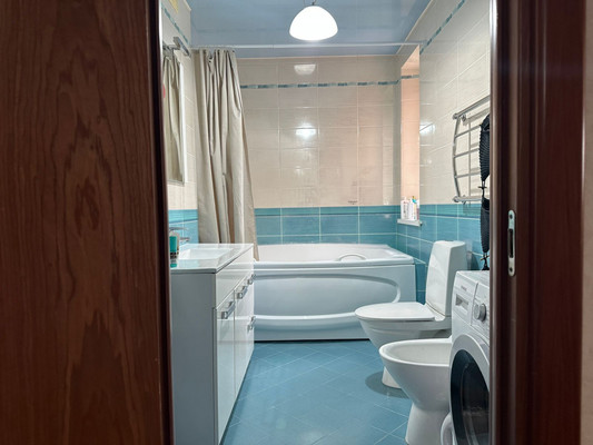 Продам многокомнатную квартиру, Трудовой Славы ул, 19/2, Краснодар г