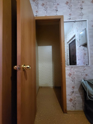 Продам однокомнатную (1-комн.) квартиру, Свердловский пр-кт, 8В, Челябинск г