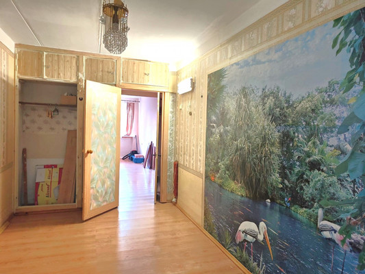 Продам трехкомнатную (3-комн.) квартиру, Филиппова ул, 8, Подольск г