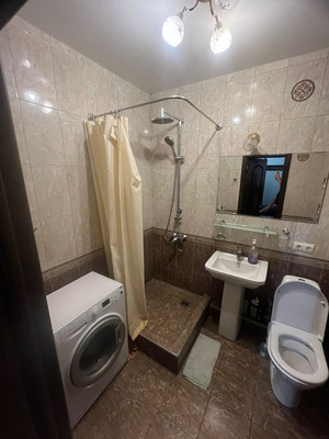 Продам однокомнатную (1-комн.) квартиру, им. Героя Яцкова И.В. ул, 10, Краснодар г
