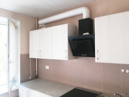 Сдам однокомнатную (1-комн.) квартиру, Лосевская ул, 1к4, Москва г