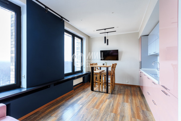 Продам двухкомнатную (2-комн.) квартиру, Энтузиастов ш, 86Ак1, Москва г