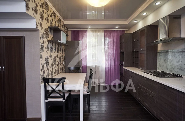 Продам многокомнатную квартиру, Октябрьский пр-кт, 138/1, Сыктывкар г