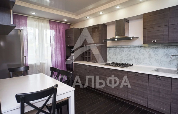 Продам многокомнатную квартиру, Октябрьский пр-кт, 138/1, Сыктывкар г