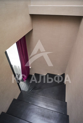 Продам многокомнатную квартиру, Октябрьский пр-кт, 138/1, Сыктывкар г