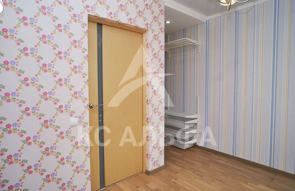 Продам многокомнатную квартиру, Октябрьский пр-кт, 138/1, Сыктывкар г