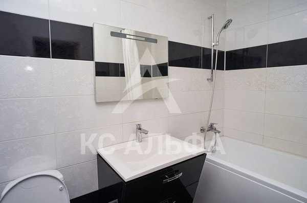 Продам многокомнатную квартиру, Октябрьский пр-кт, 138/1, Сыктывкар г