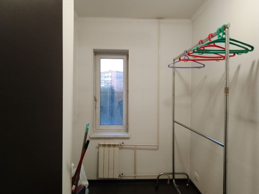 Продам трехкомнатную (3-комн.) квартиру, Милашенкова ул, 12б, Москва г