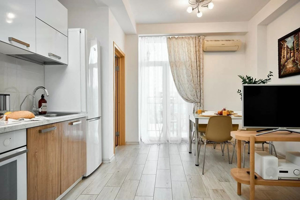 Продам однокомнатную (1-комн.) квартиру, Старошоссейная (Лазаревский р-н) ул, 5к2, Сочи г