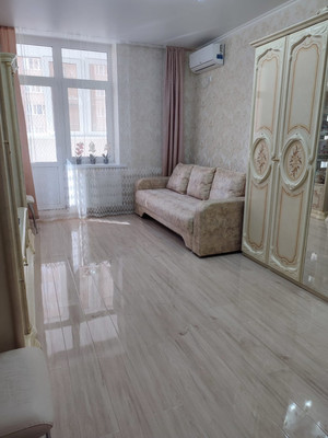 Продам двухкомнатную (2-комн.) квартиру, им. Героя Яцкова И.В. ул, 19, Краснодар г