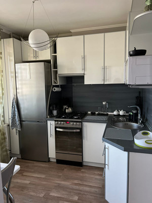 Продам однокомнатную (1-комн.) квартиру, Псковская ул, 13, Великий Новгород г