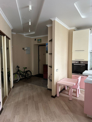 Продам трехкомнатную (3-комн.) квартиру, Чингиза Айтматова ул, 11, Казань г