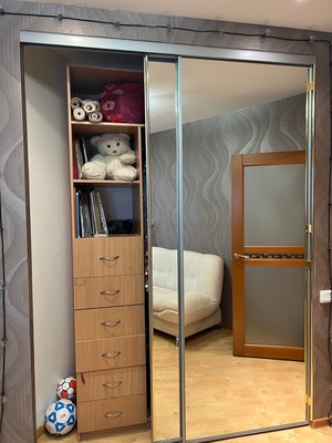 Продам многокомнатную квартиру, Десятинная ул, 3, Великий Новгород г