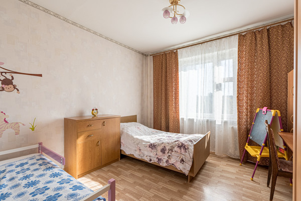 Продам многокомнатную квартиру, Академика Завойского ул, 3, Казань г
