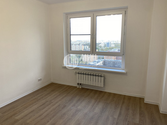 Продам трехкомнатную (3-комн.) квартиру, Михайлова ул, 30Ак1, Москва г