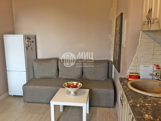 Продам двухкомнатную (2-комн.) квартиру, Старокрымская ул, 17, Москва г