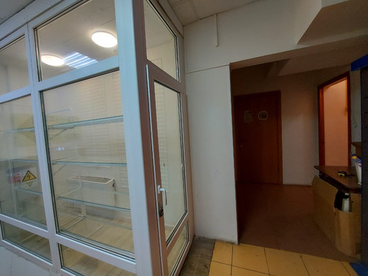 Сдам коммерческое помещение 11,5 м2, Дмитровка Б. ул, 4к3, Москва г