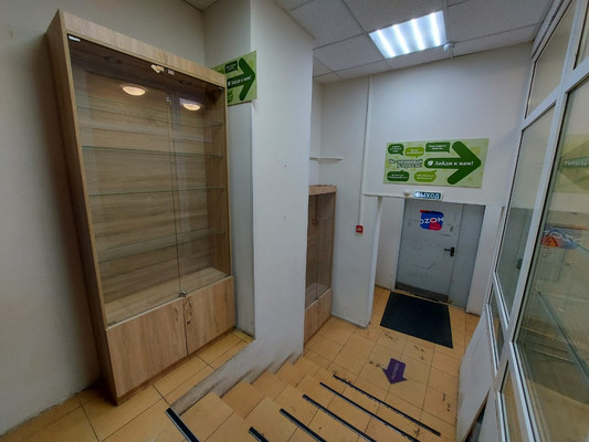 Сдам коммерческое помещение 11,5 м2, Дмитровка Б. ул, 4к3, Москва г